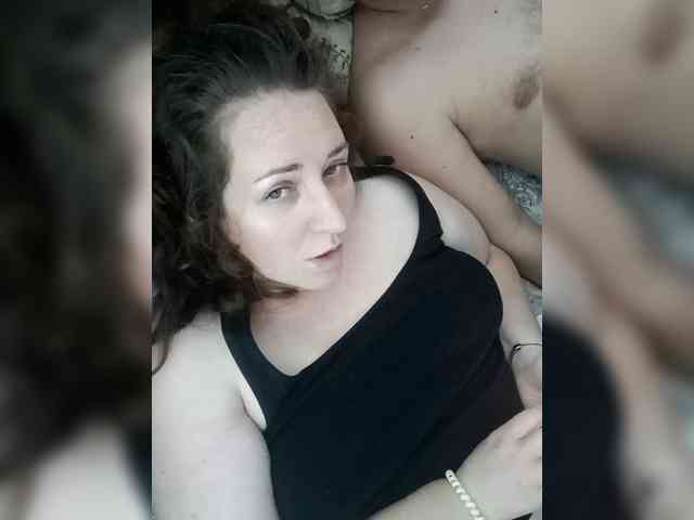 Your_favorite_couple webcam