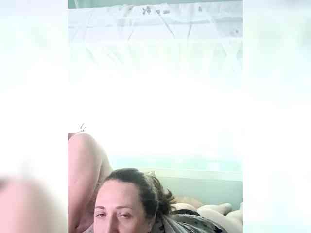 Your_favorite_couple webcam