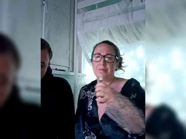 Your_favorite_couple webcam