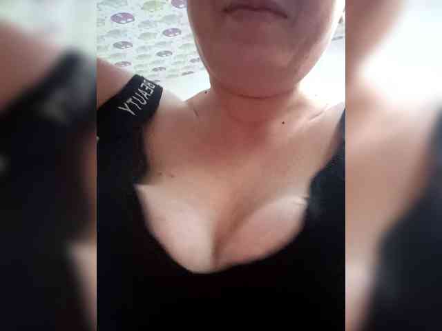 Your_favorite_couple webcam