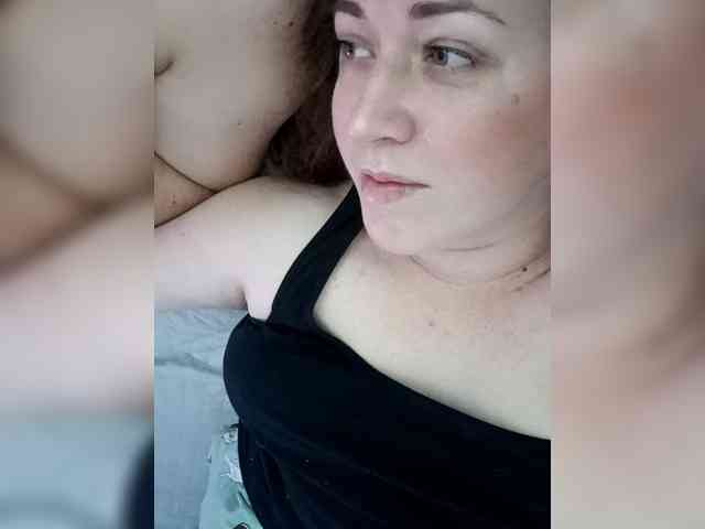 Your_favorite_couple webcam