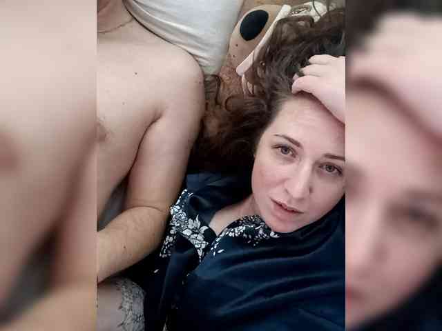 Your_favorite_couple webcam