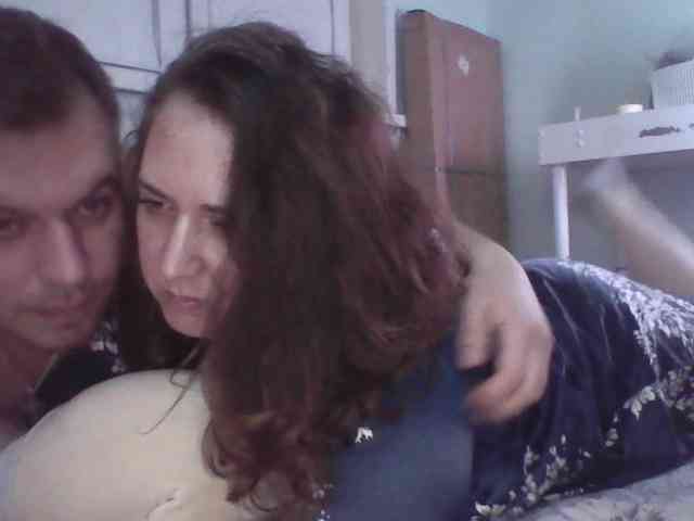 Your_favorite_couple webcam