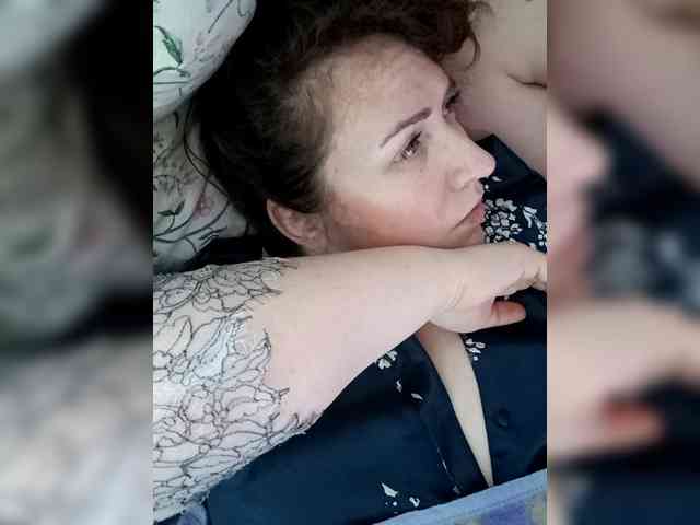 Your_favorite_couple webcam