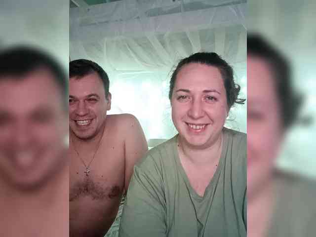 Your_favorite_couple webcam