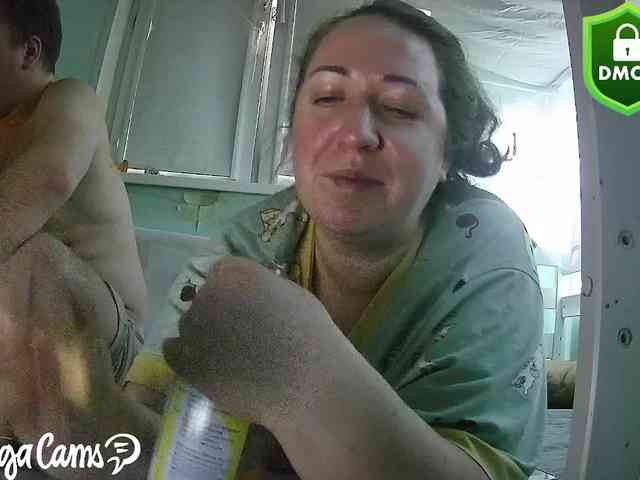 Your_favorite_couple webcam