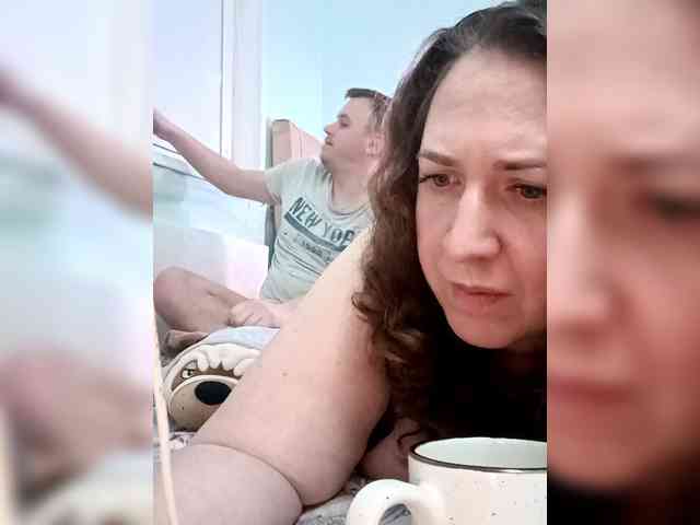 Your_favorite_couple webcam