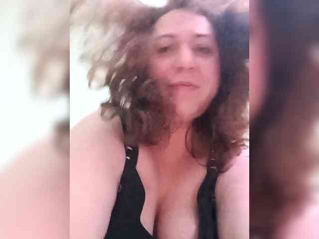 Your_favorite_couple webcam