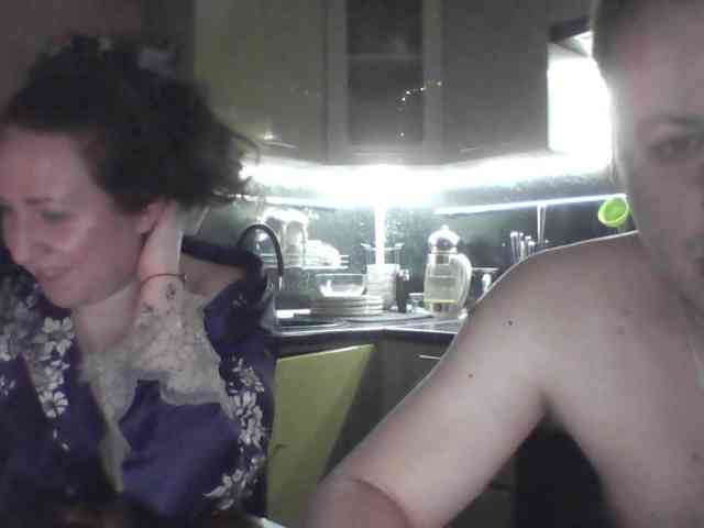 Your_favorite_couple webcam