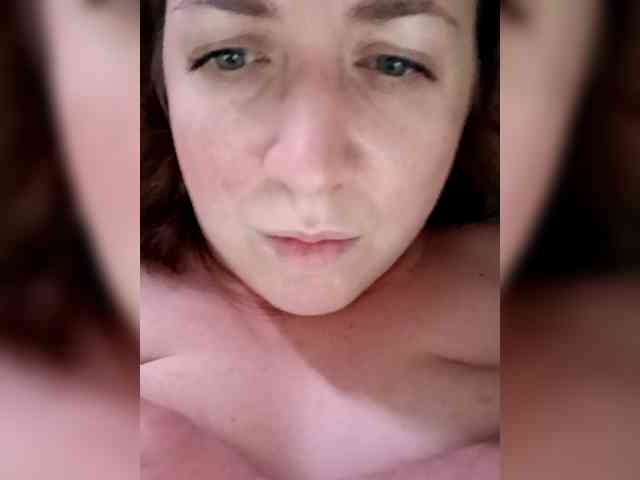 Your_favorite_couple webcam