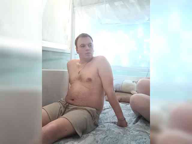 Your_favorite_couple webcam