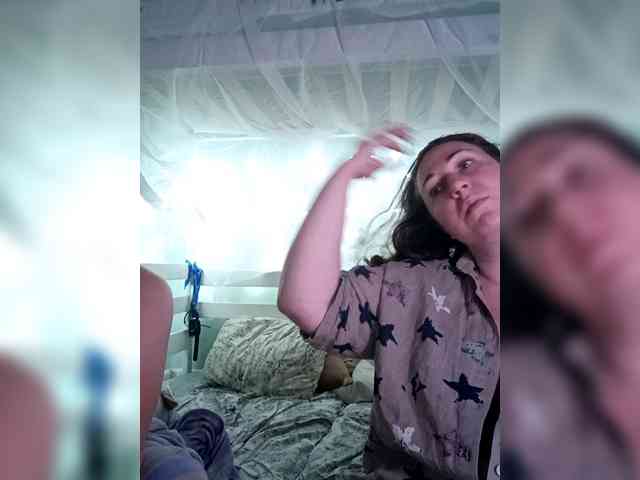 Your_favorite_couple webcam