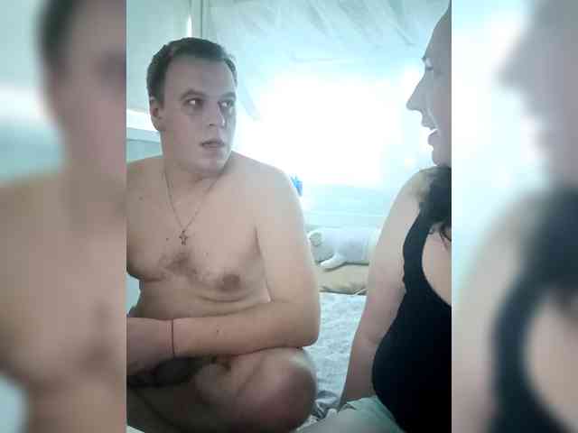 Your_favorite_couple webcam