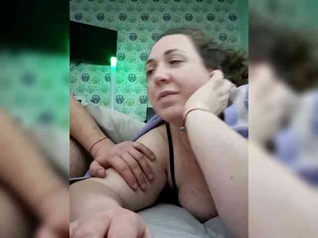 Your_favorite_couple webcam