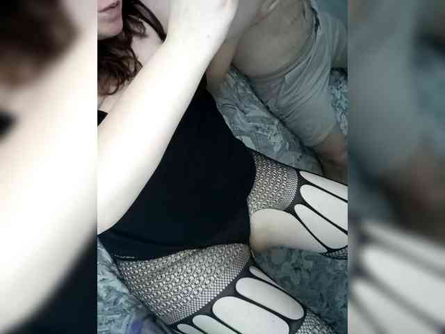 Your_favorite_couple webcam