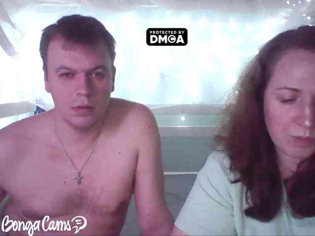 Your_favorite_couple webcam