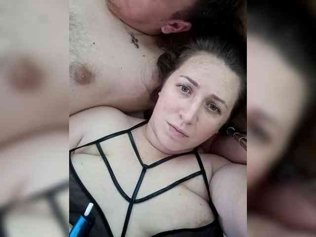 Your_favorite_couple webcam