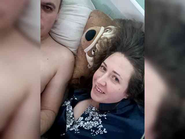 Your_favorite_couple webcam