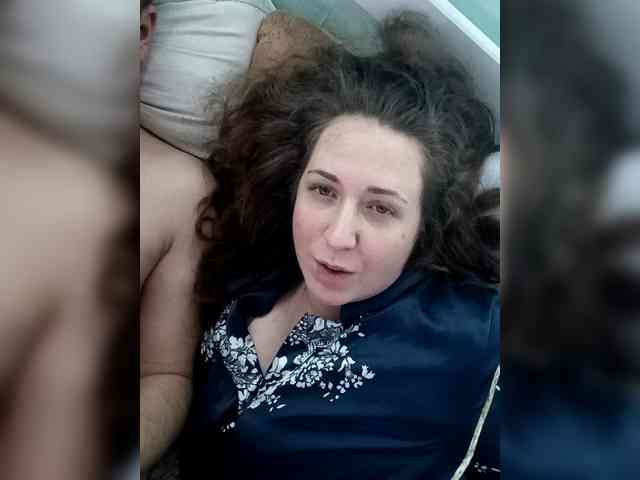 Your_favorite_couple webcam