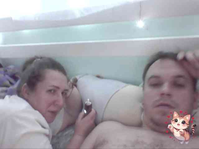 Your_favorite_couple webcam