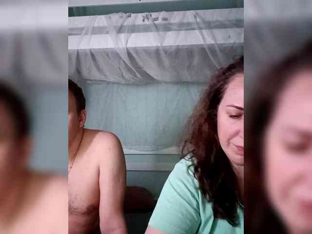 Your_favorite_couple webcam