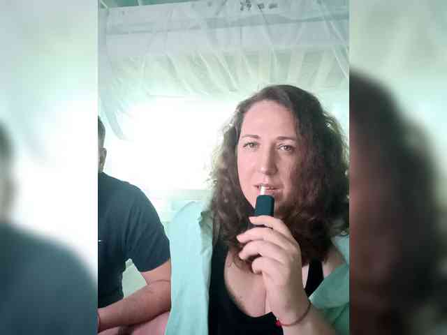 Your_favorite_couple webcam