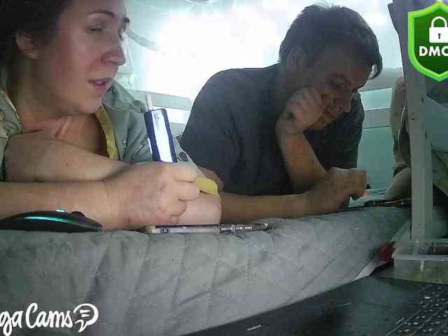 Your_favorite_couple webcam