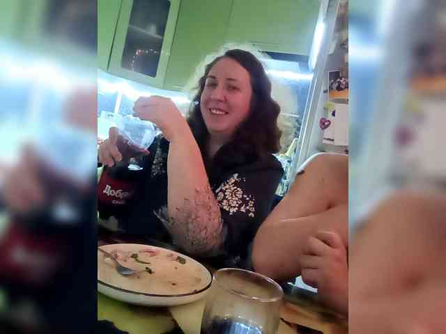 Your_favorite_couple webcam