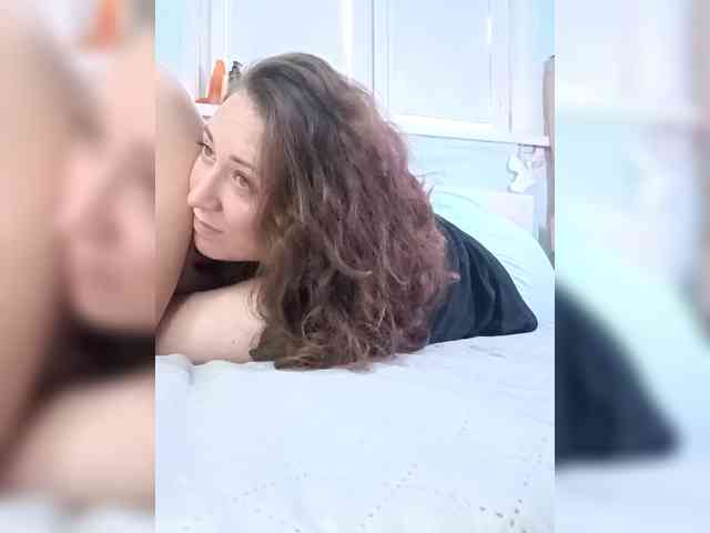 Your_favorite_couple webcam