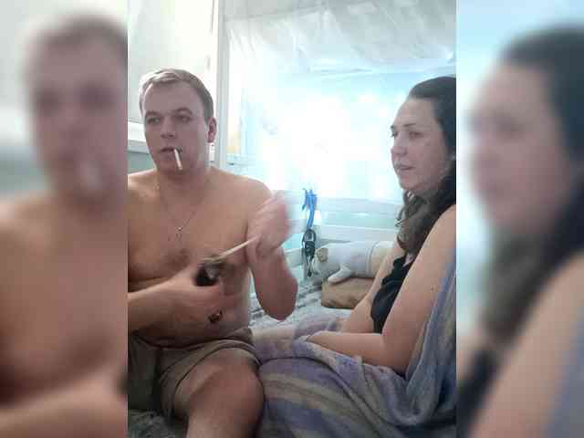 Your_favorite_couple webcam