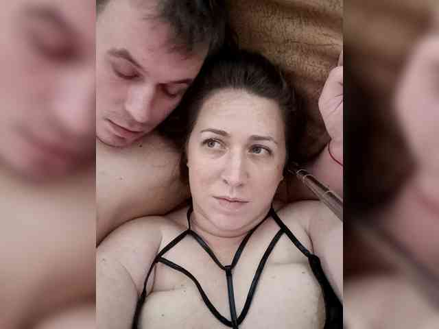 Your_favorite_couple webcam