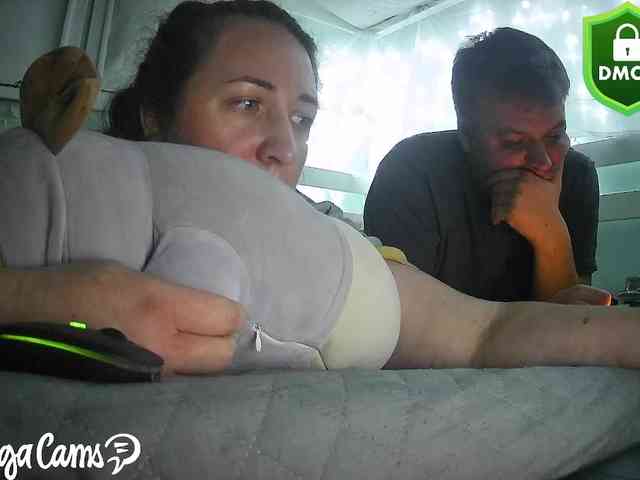 Your_favorite_couple webcam