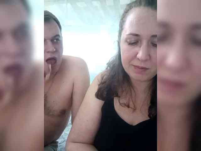 Your_favorite_couple webcam