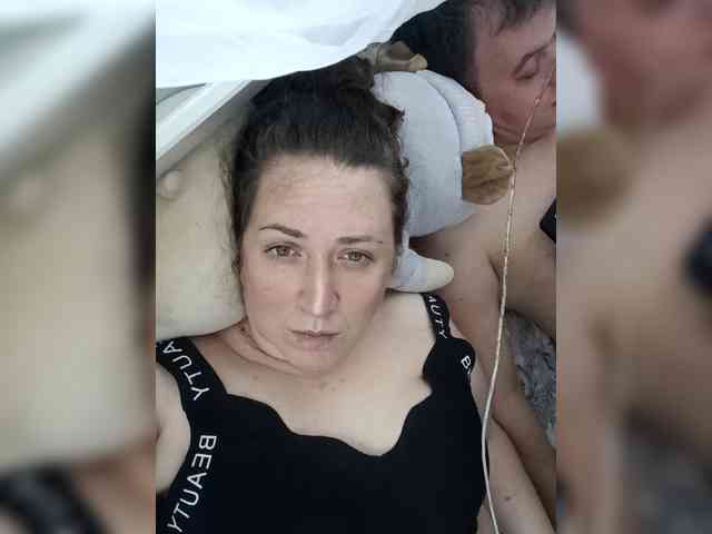 Your_favorite_couple webcam