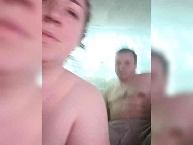 Your_favorite_couple webcam