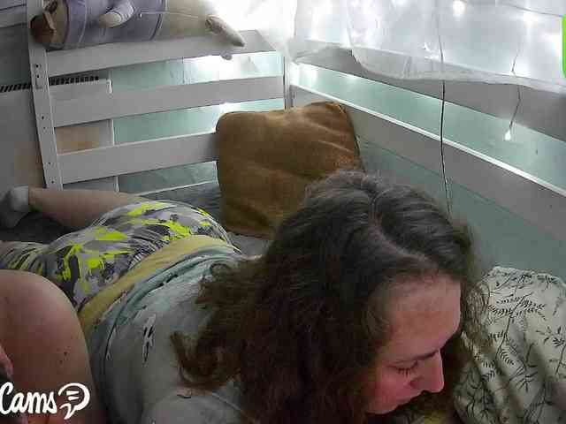 Your_favorite_couple webcam