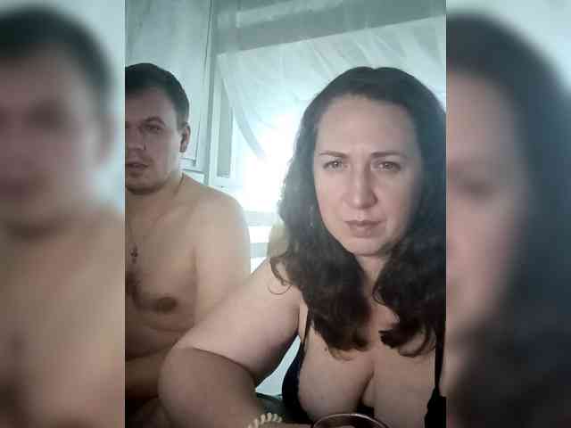 Your_favorite_couple webcam