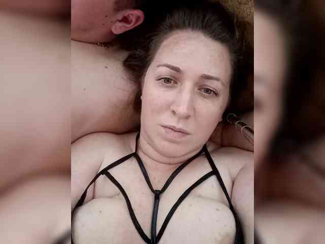 Your_favorite_couple webcam