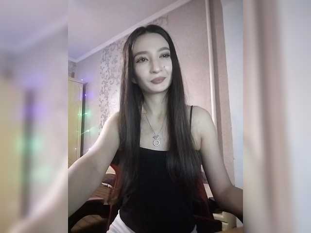 LenaMeyer's BongaCams show and profile