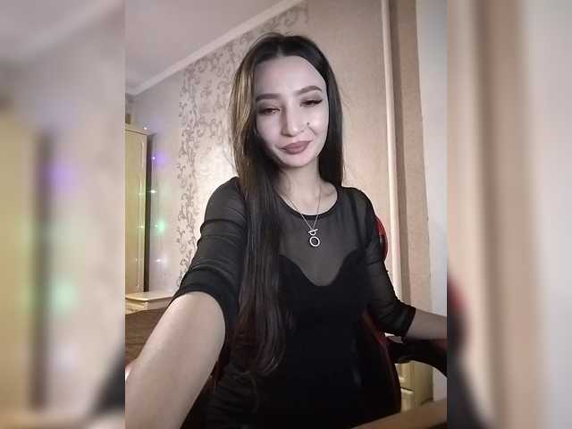 LenaMeyer's BongaCams show and profile