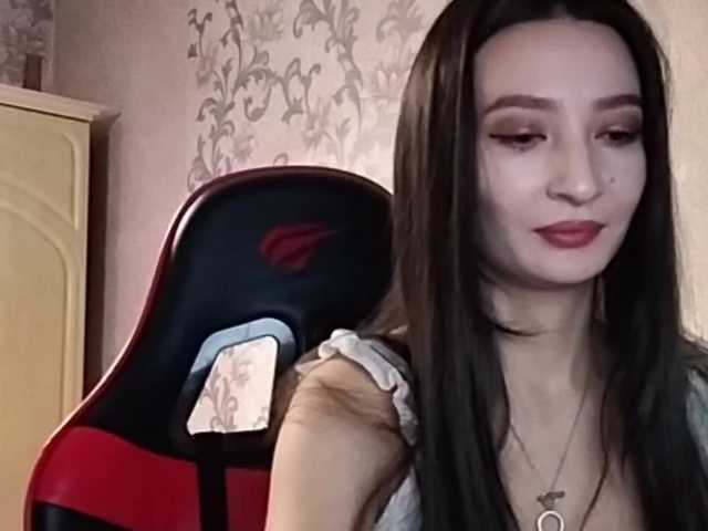 LenaMeyer's BongaCams show and profile