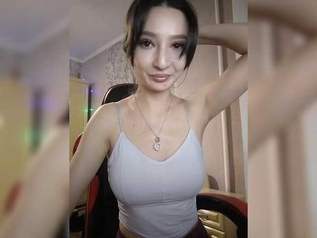 LenaMeyer – webcam model profile photo