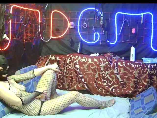 Gospozha-I-Doberman webcam