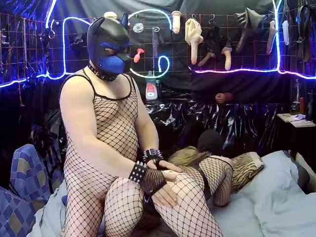 Aleksandrsuper-1 Live Webcam on BongaCams