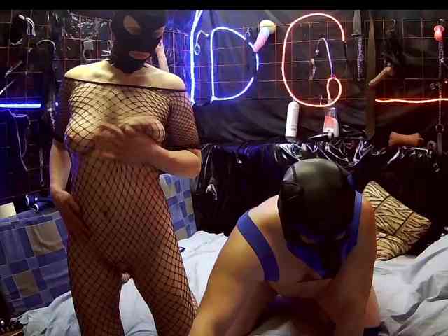 Gospozha-I-Doberman webcam