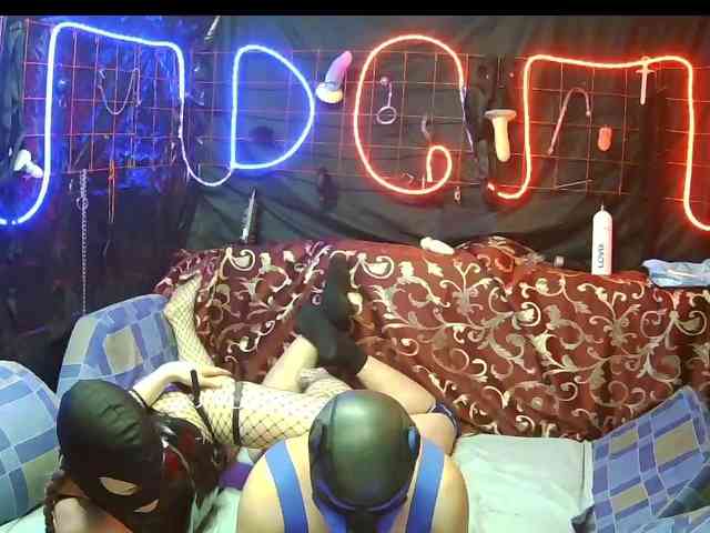 Gospozha-I-Doberman webcam