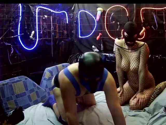 Gospozha-I-Doberman webcam