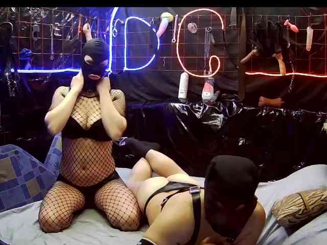 Gospozha-I-Doberman webcam