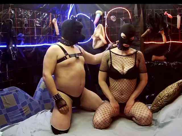 Gospozha-I-Doberman webcam