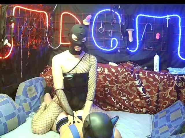 Gospozha-I-Doberman webcam